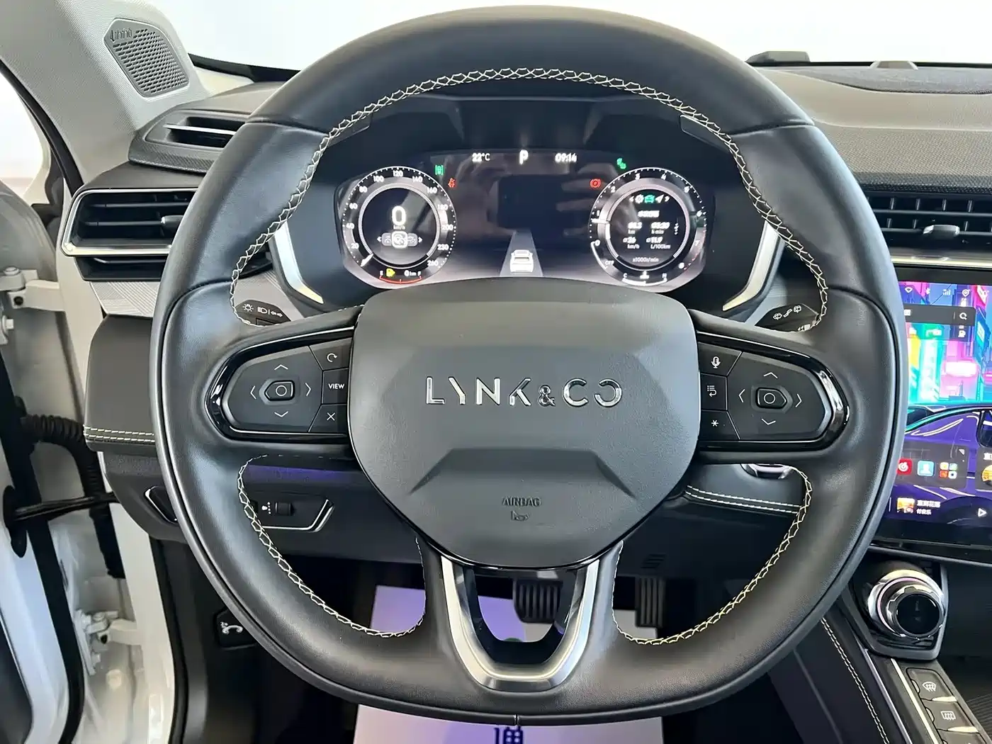Lynk & Co 01 2024 2024 2.0TD 2WD Global Pro
