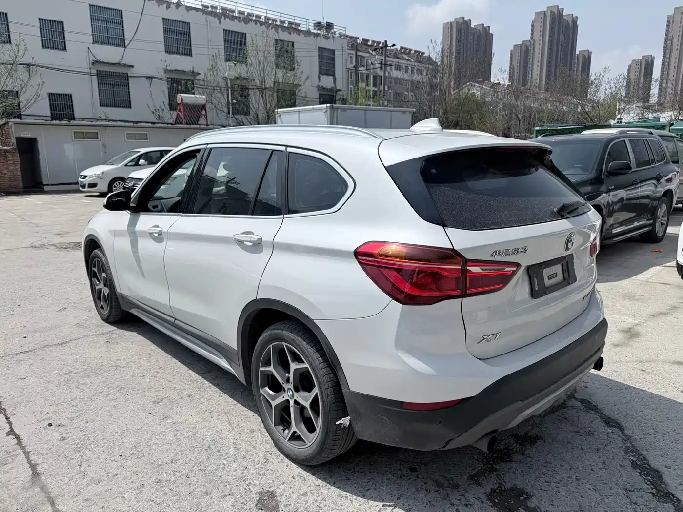 BMW X1 2019 xDrive20Li Premium Model фото 8
