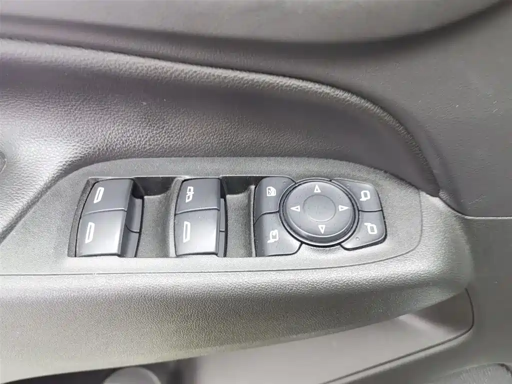 Chevrolet Equinox 2019 535T Auto Chijie Edition (China VI) фото 9