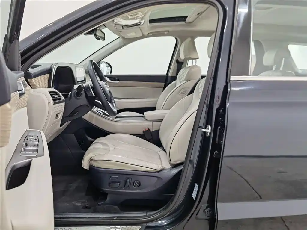 Hyundai Palisade 2021 3.5L Automatic 4WD GLS фото 10