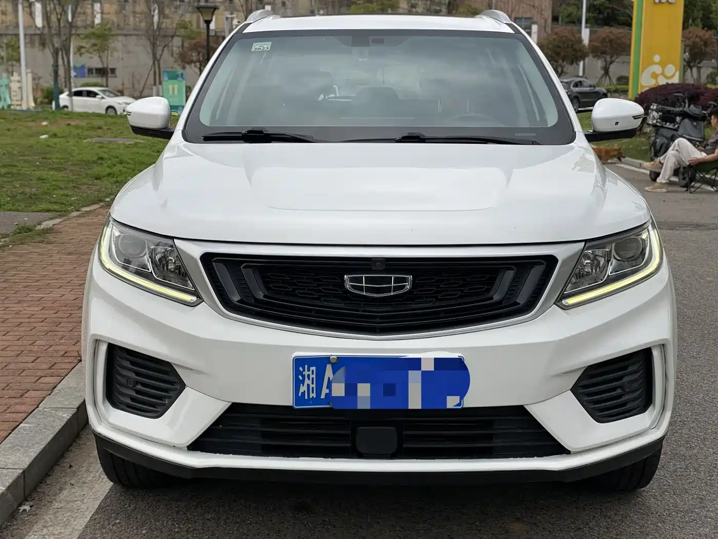 GEELY AUTOMOBILE VISION X6