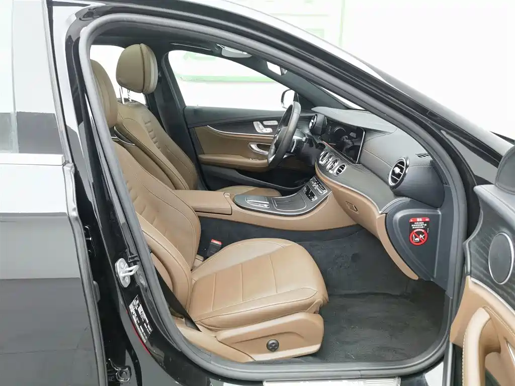 Mercedes-Benz E-Class 2023 Facelift E 300 L Sport Fashion фото 23