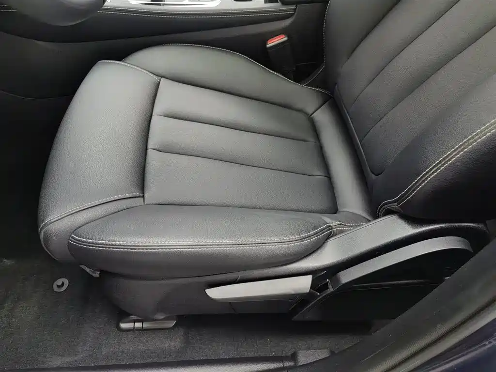 BYD Song MAX 2019 1.5T Automatic Smart Connection Rui Yi 6-seater China V фото 20