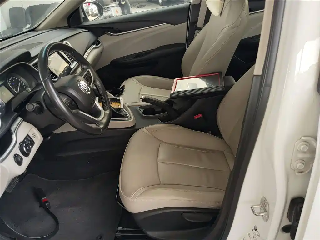 Фото 15 - Buick Excelle