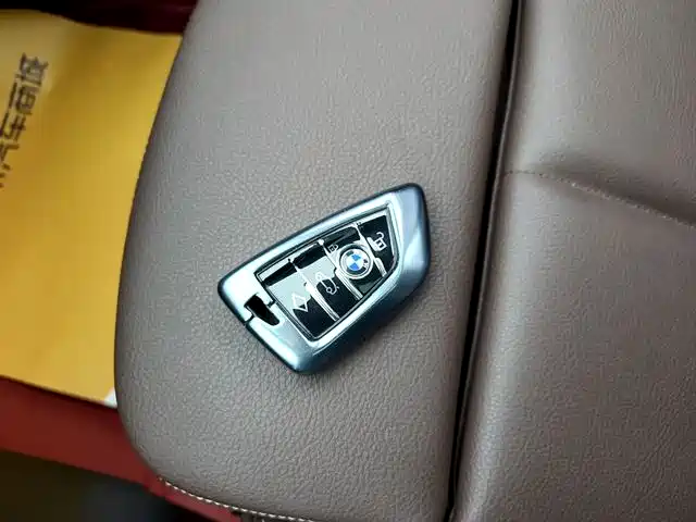 BMW X1 2022 sDrive25Li Leading фото 12