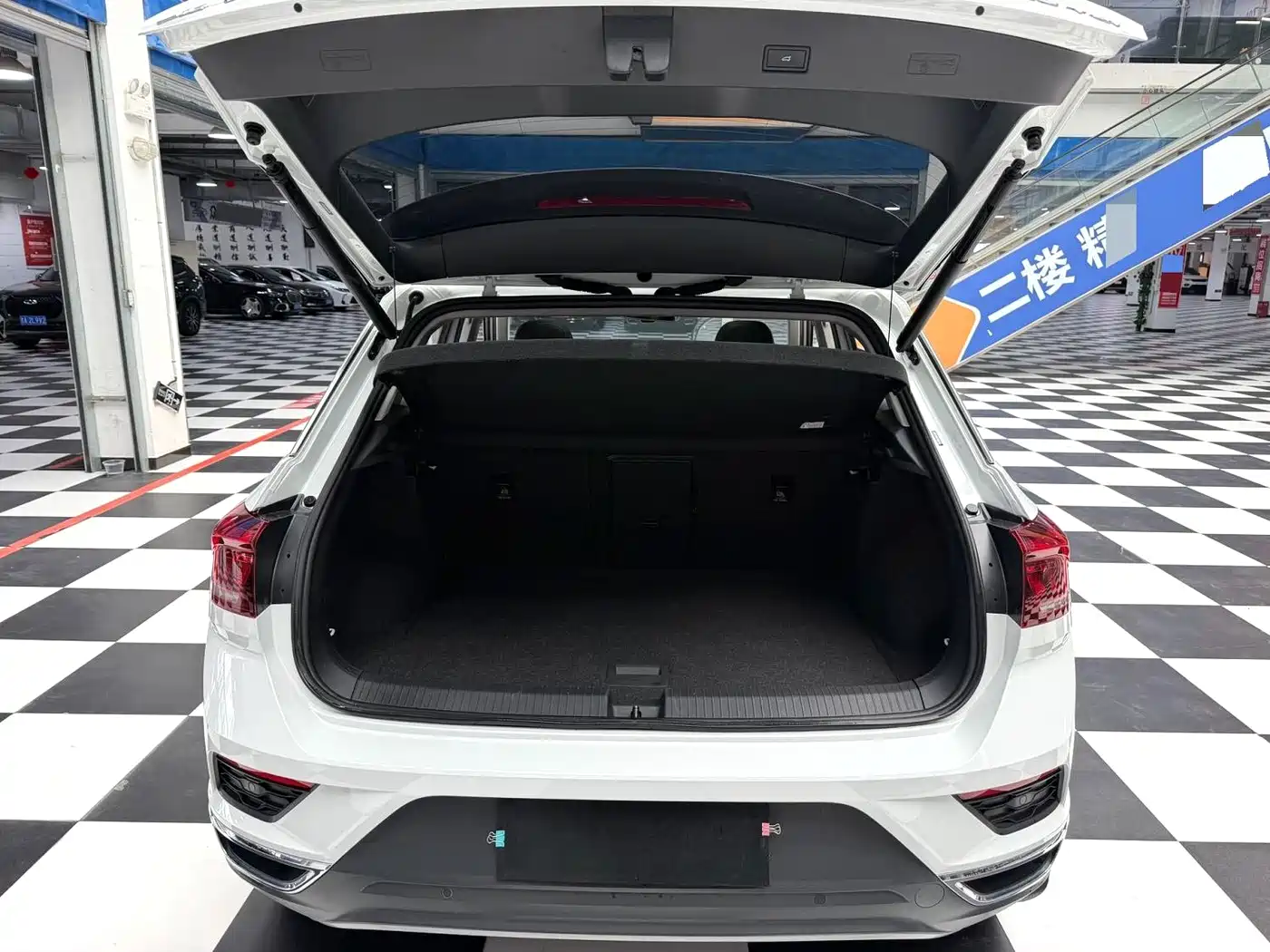 Volkswagen T-Roc, миниатюра 17