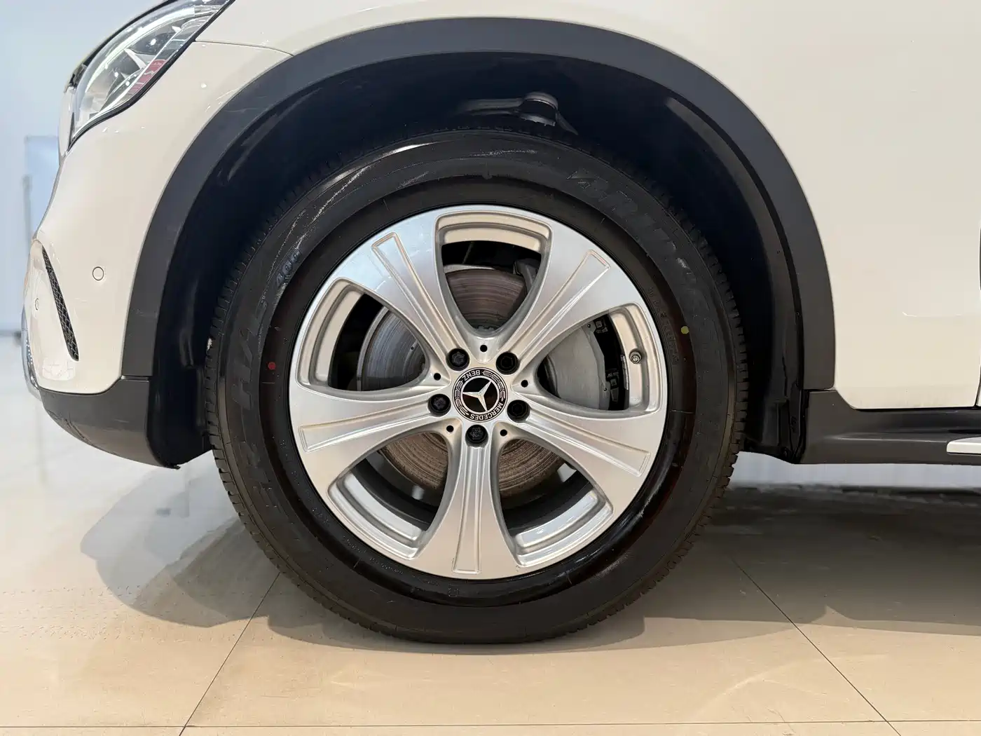 Mercedes-Benz GLC 2020 GLC 260 L 4MATIC Dynamic фото 4