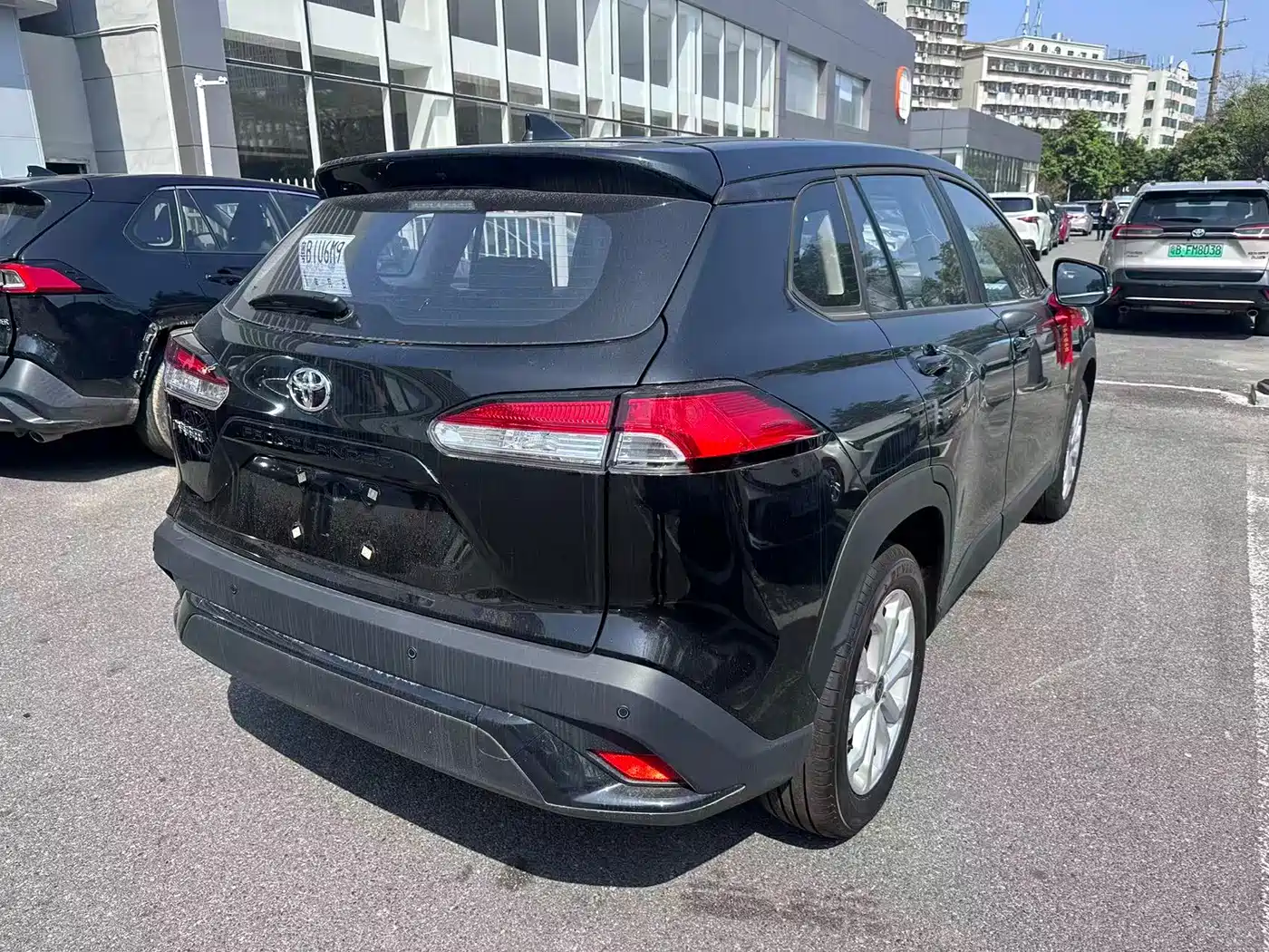 Toyota Frontlander 2024 2.0L CVT Leading Edition фото 6