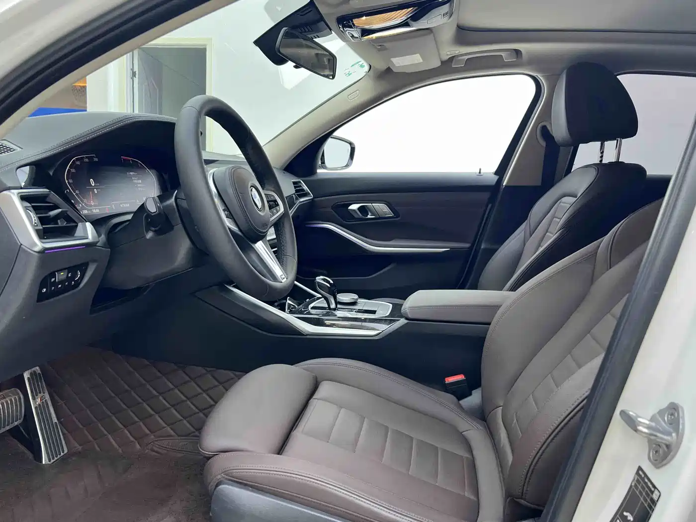 BMW 3 Series 2020 325Li M Sport Package фото 4