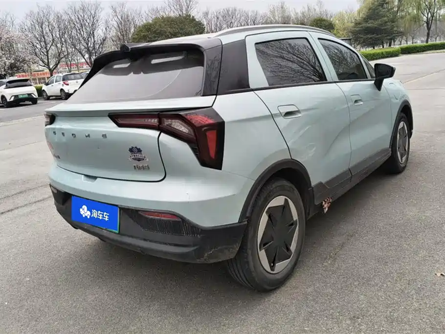 GEELY GEOMETRY E FIREFLY