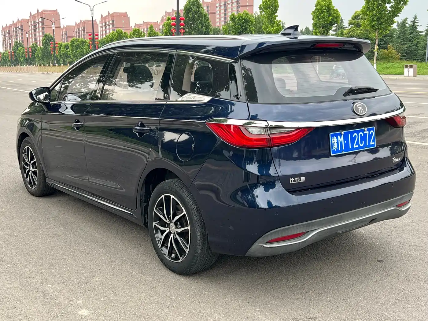 BYD Song MAX 2017 1.5T Auto Smart Connect Premium 7-seater фото 7