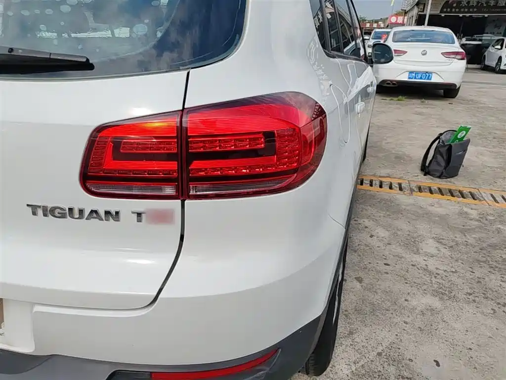 Volkswagen Tiguan 2013 1.8TSI Auto 2WD Trend Edition фото 8