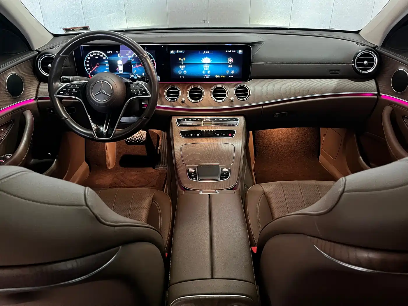 MERCEDES-BENZ E CLASS