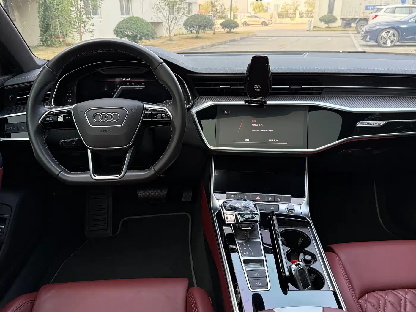 Audi A7L 2024 45 TFSI quattro Black Warrior Edition фото 6