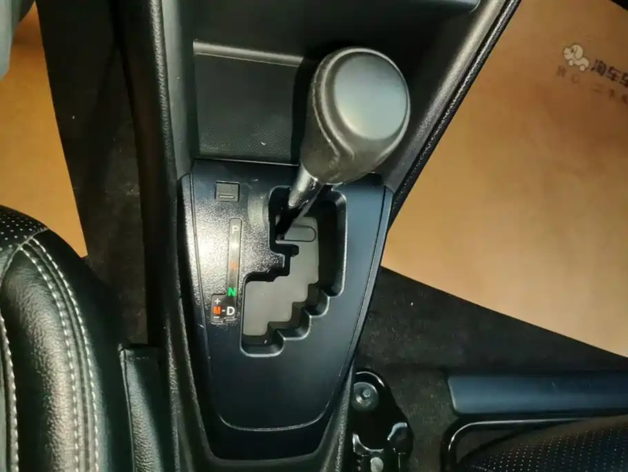 Toyota YARiS L Zhi Xuan 2019 1.5E CVT MeiDong Edition China VI фото 16