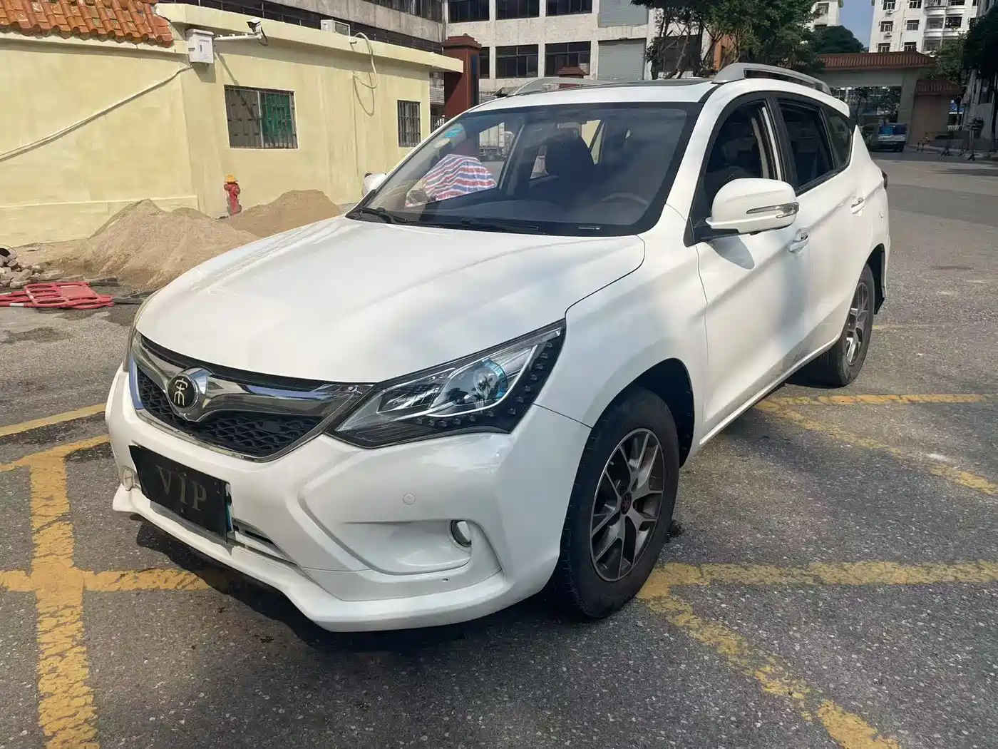 BYD Song 2016 Ultimate Edition 1.5TID Automatic Elite
