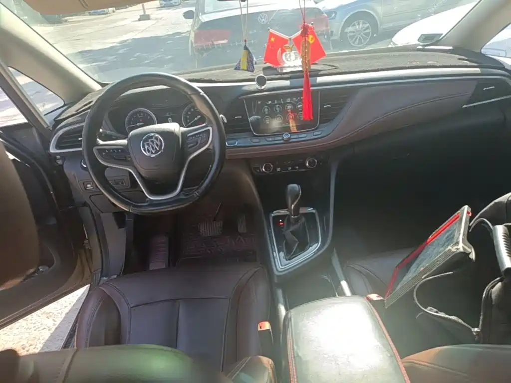 Buick GL6 2018 2018 18T 6-Seater Premium