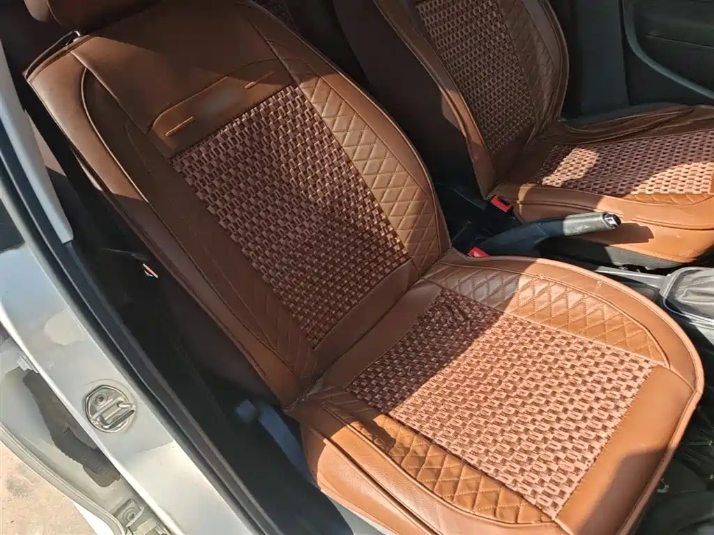 Volkswagen Polo 2016 1.6L Automatic Comfort фото 20