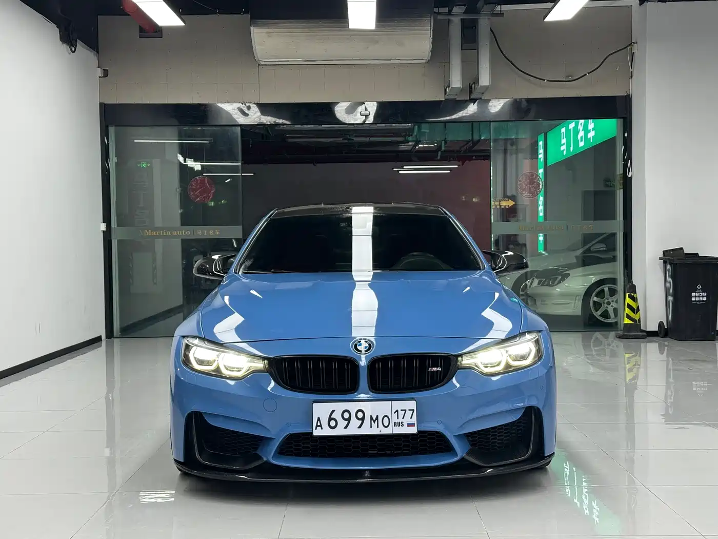 BMW M4 2018 M4 Coupe Fans Limited Edition фото 2