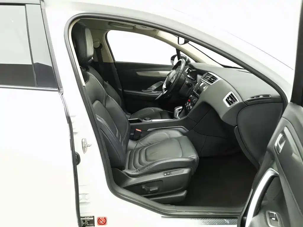 DS 6 2016 2016 1.6T Luxury THP160