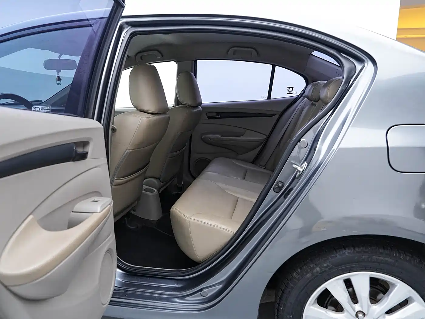 Honda City Classic 2012 2012 1.5L Manual Comfort Edition