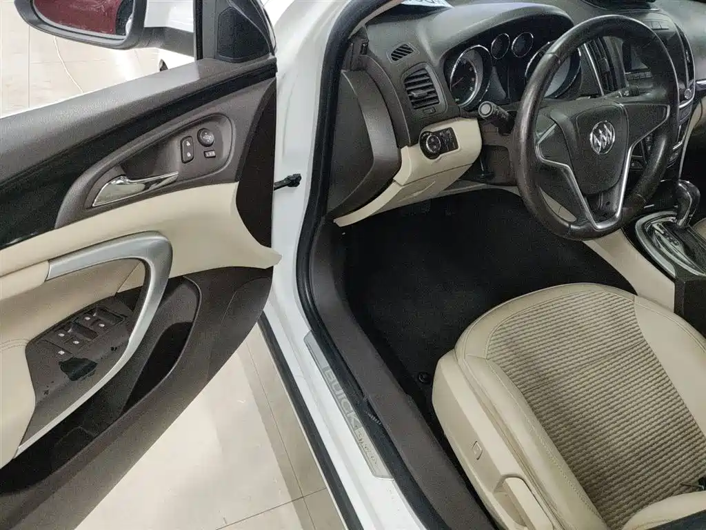 Buick Regal 2015 2.0L Leading Fashion Model фото 17