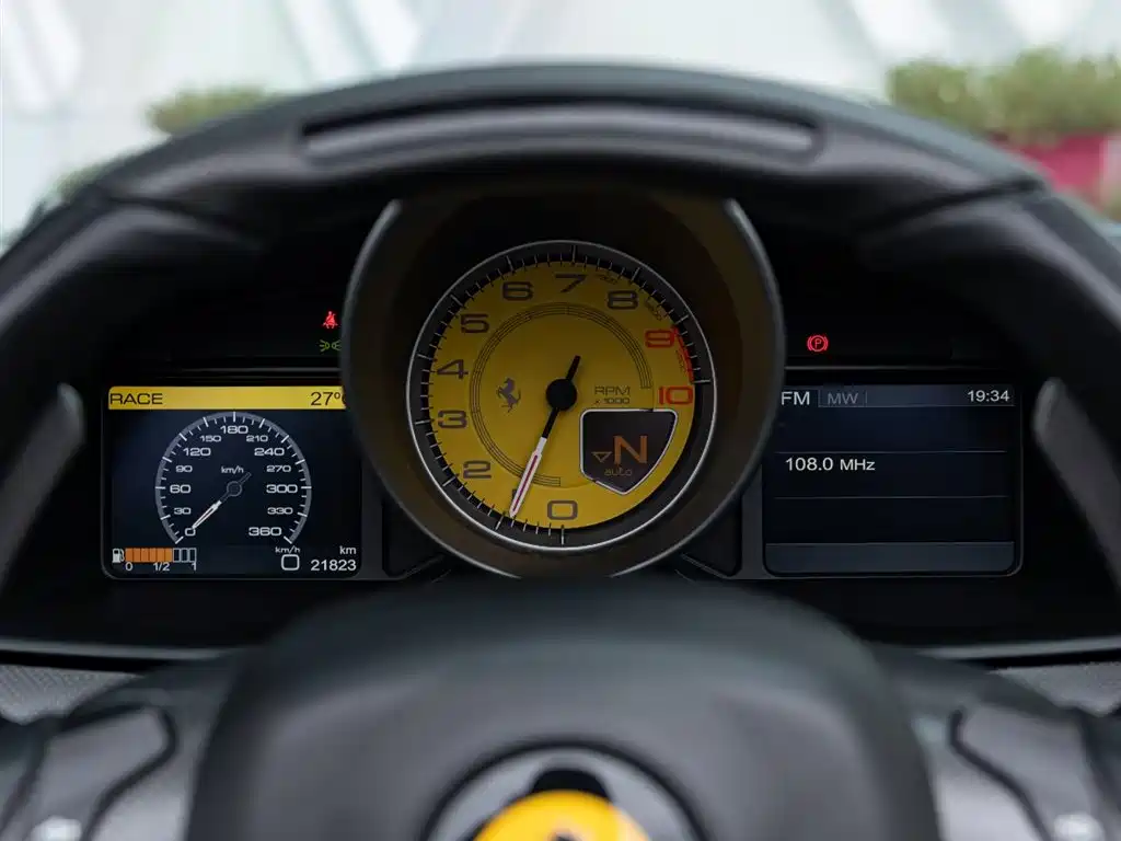 Ferrari 458 2017 2013 4.5L Spider