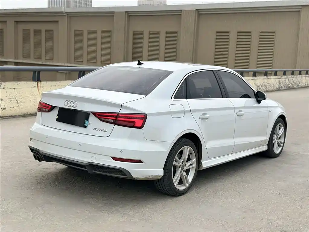 Audi A3 2019 Limousine 35 TFSI Fashion China V фото 13