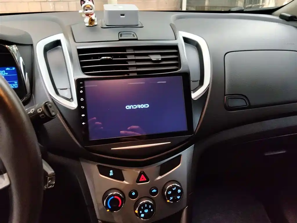 Chevrolet Trax 2014 1.4T Automatic 2WD Luxury фото 10