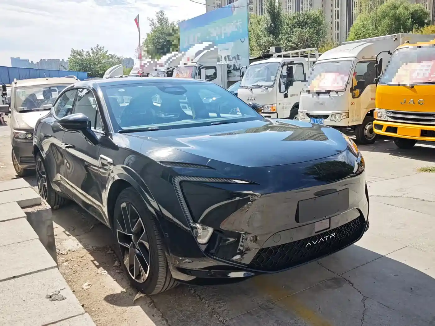 2026 Avatr 11