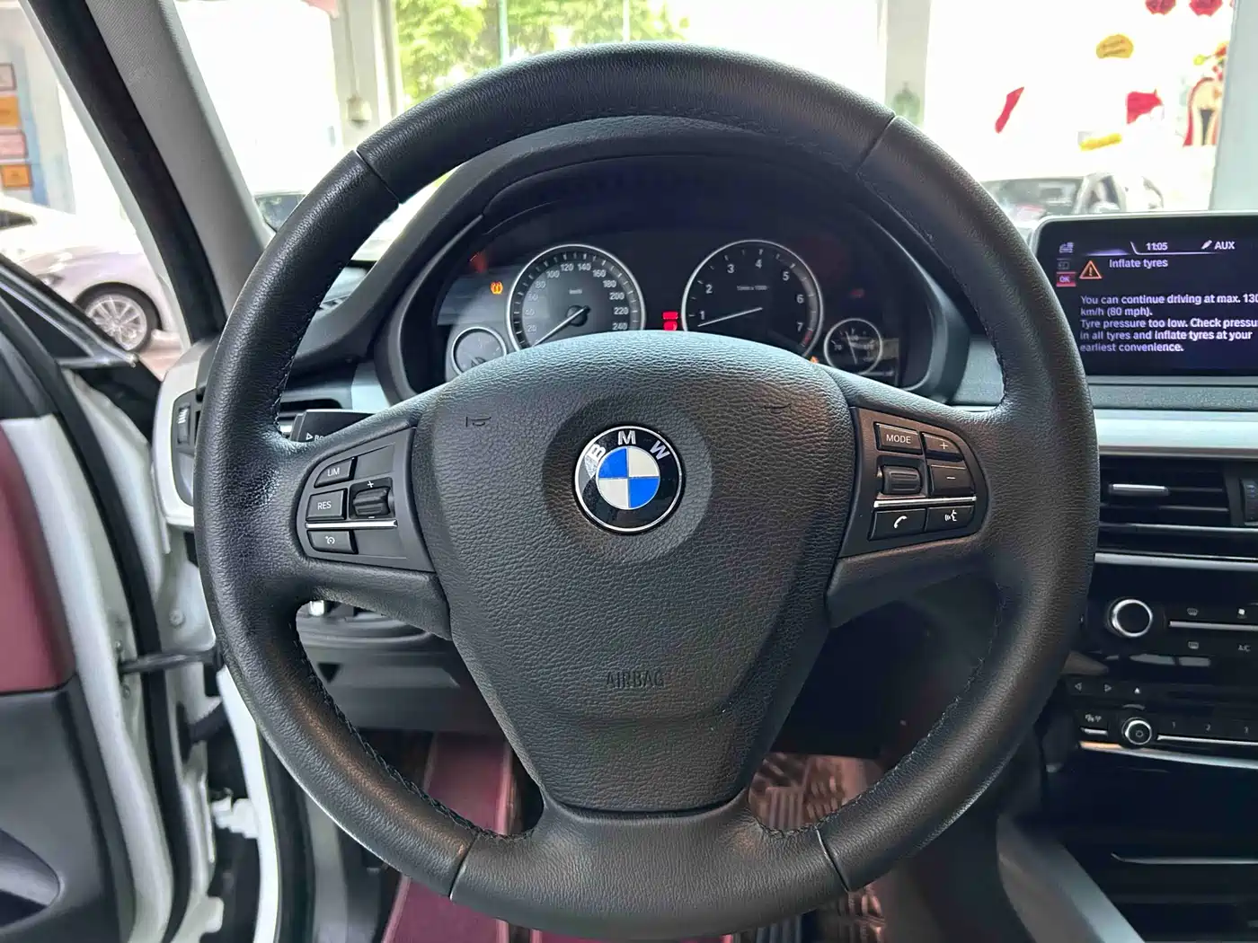 BMW X5 (Import) 2017 xDrive35i Leading Edition фото 16