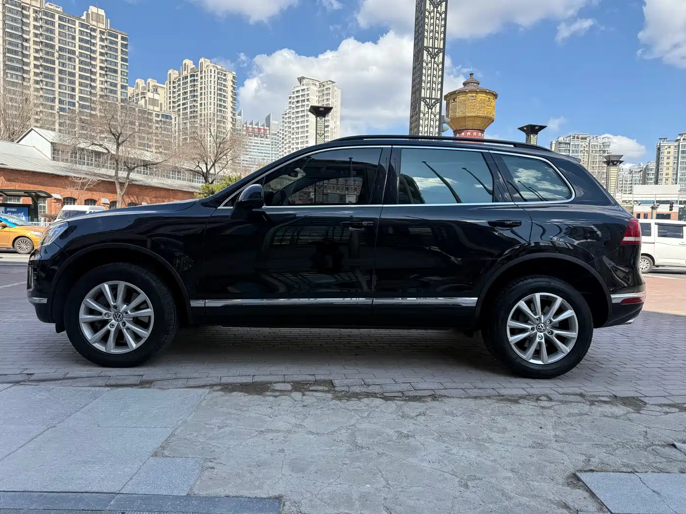 Volkswagen Touareg 2017 3.0TSI Explorer Edition фото 4