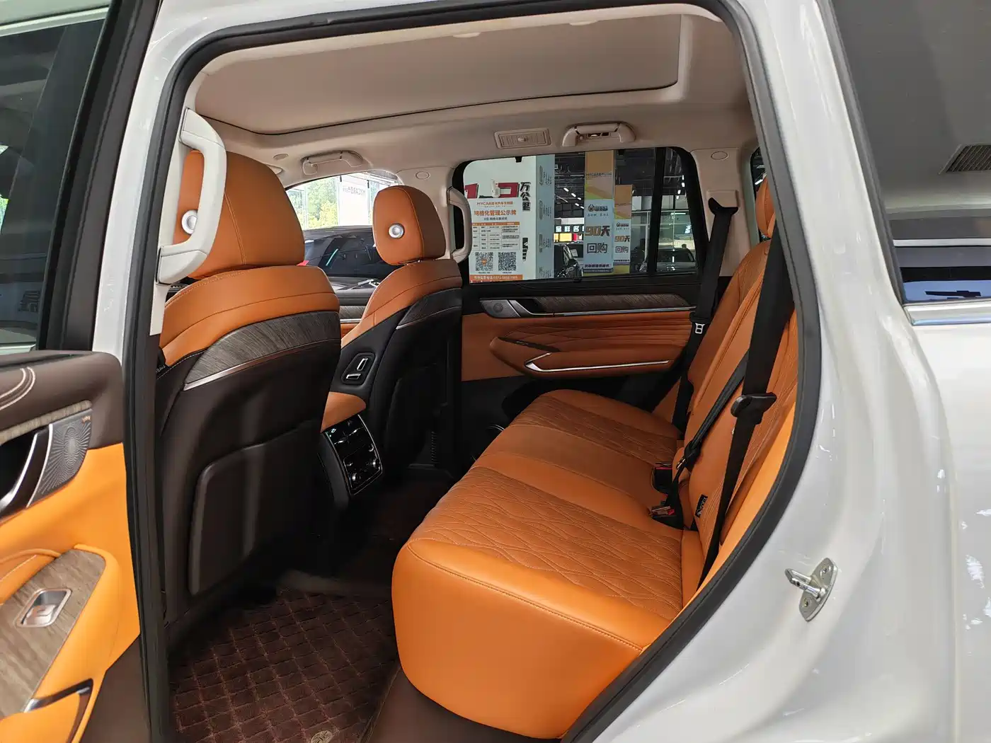 Tank 500 2022 3.0T Business Edition Zaojing 5-Seater фото 9