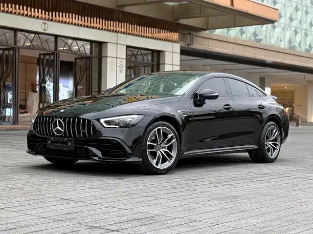 MERCEDES-BENZ AMG GT