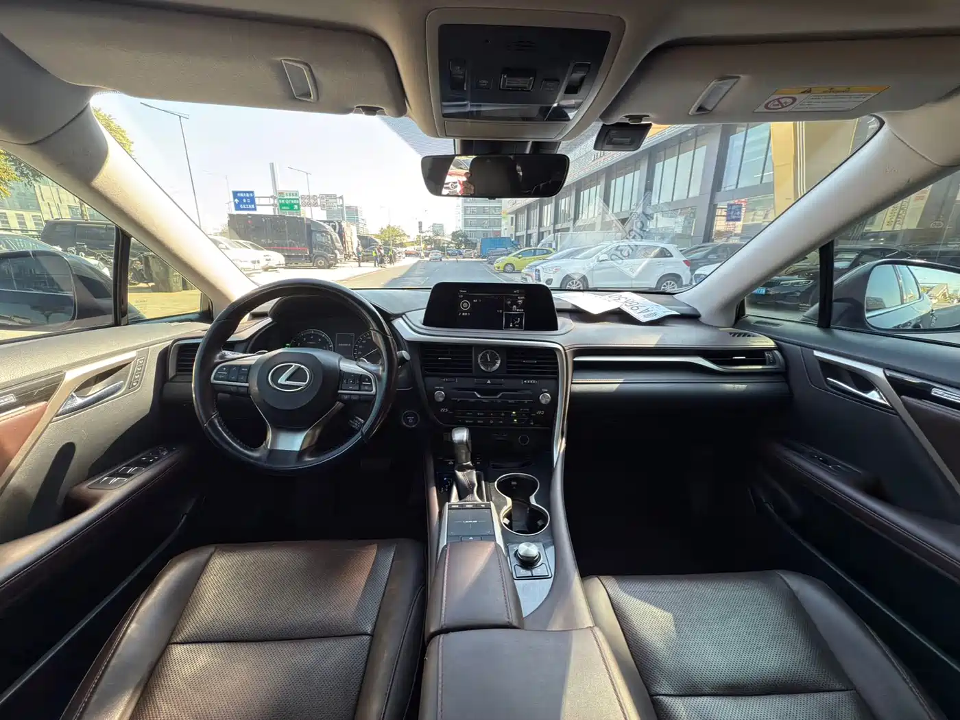Lexus RX 2020 Facelift 450h AWD Elegance Edition фото 6