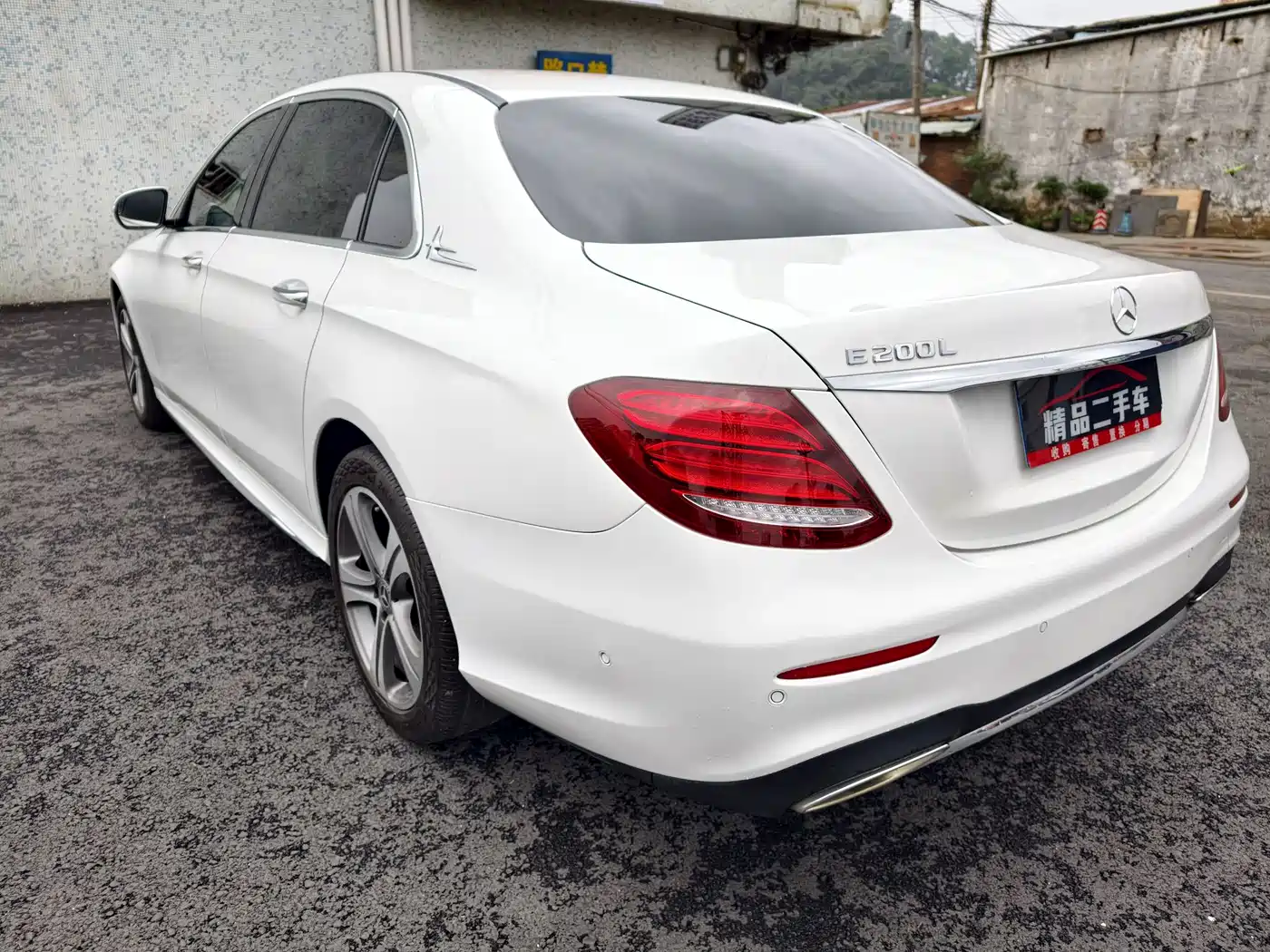 Mercedes-Benz E-Class 2019 E 200 L Sport фото 21