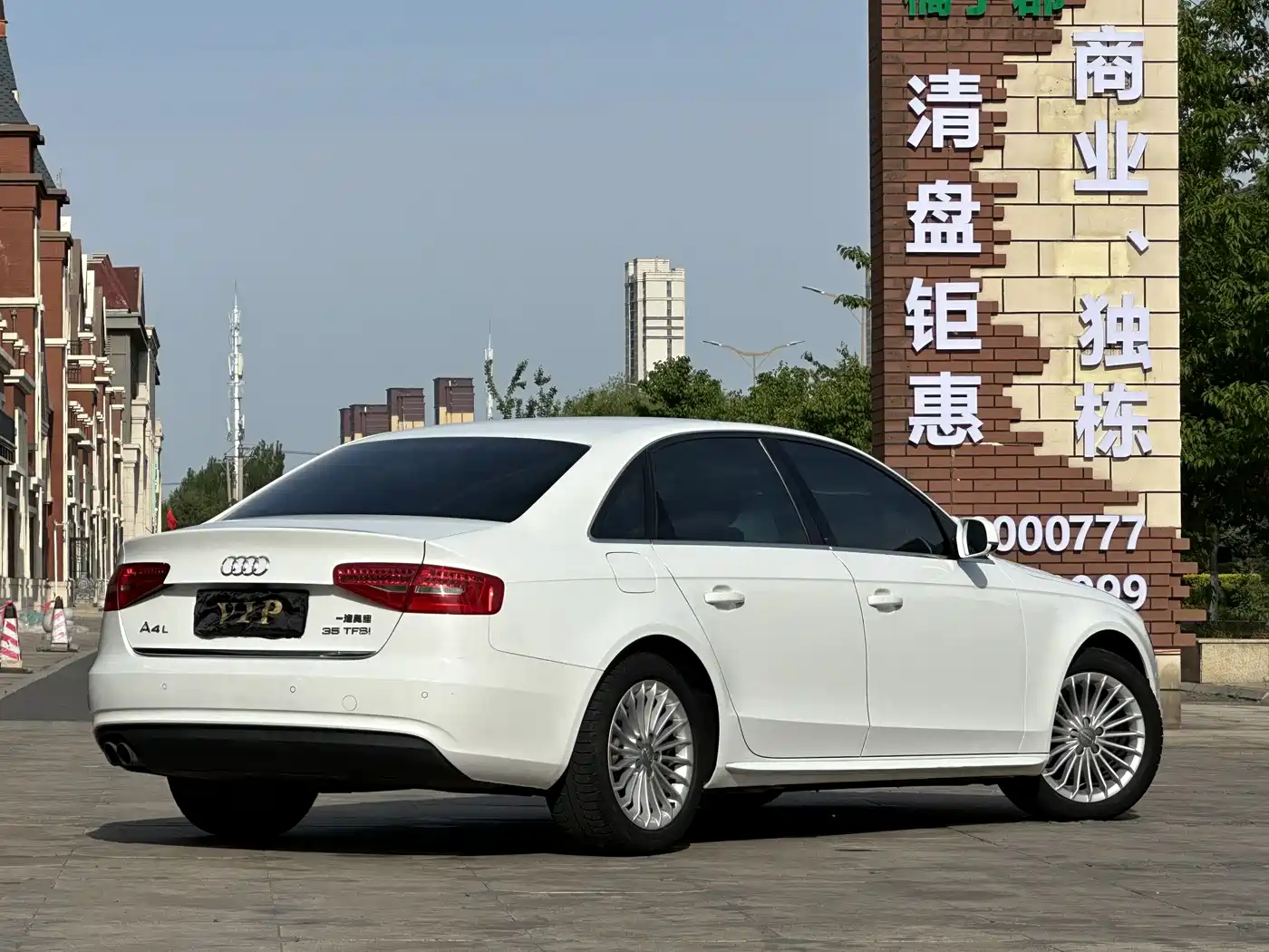 Audi A4L 2015 35 TFSI Auto Comfort фото 6