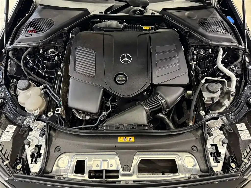 Mercedes-Benz E-Class 2024 Model E 300 L Luxury фото 12