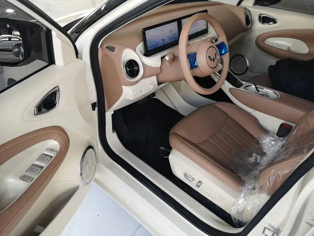Wuling Motors Wuling Bingo 2026 2025 Model 333km Smart Premium