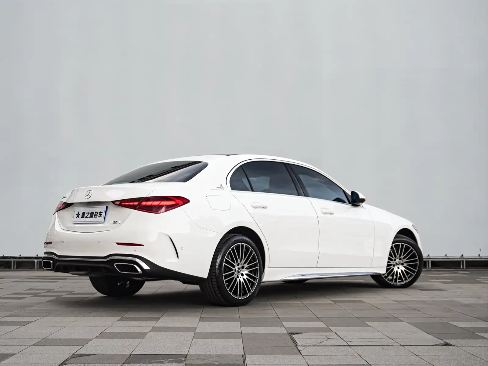Фото 7 - Mercedes-Benz C-Class