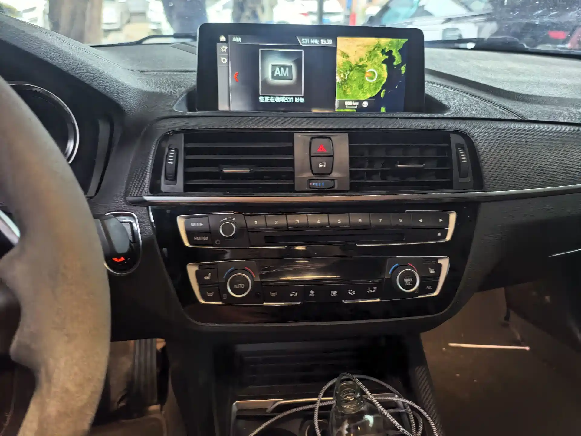 Photo 9 - BMW 2 Series (Import)