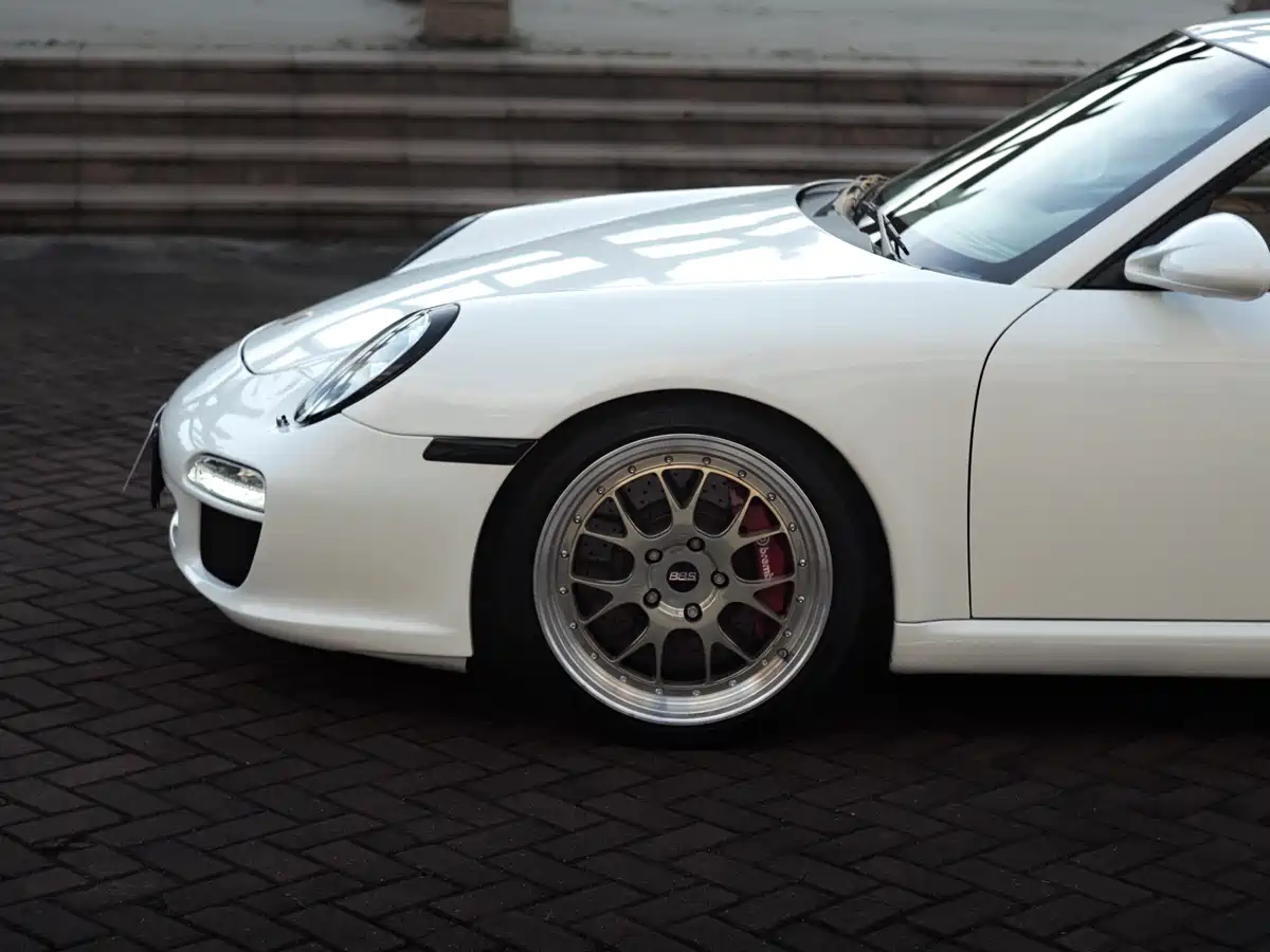 Porsche 911 2010 Carrera 3.6L фото 11