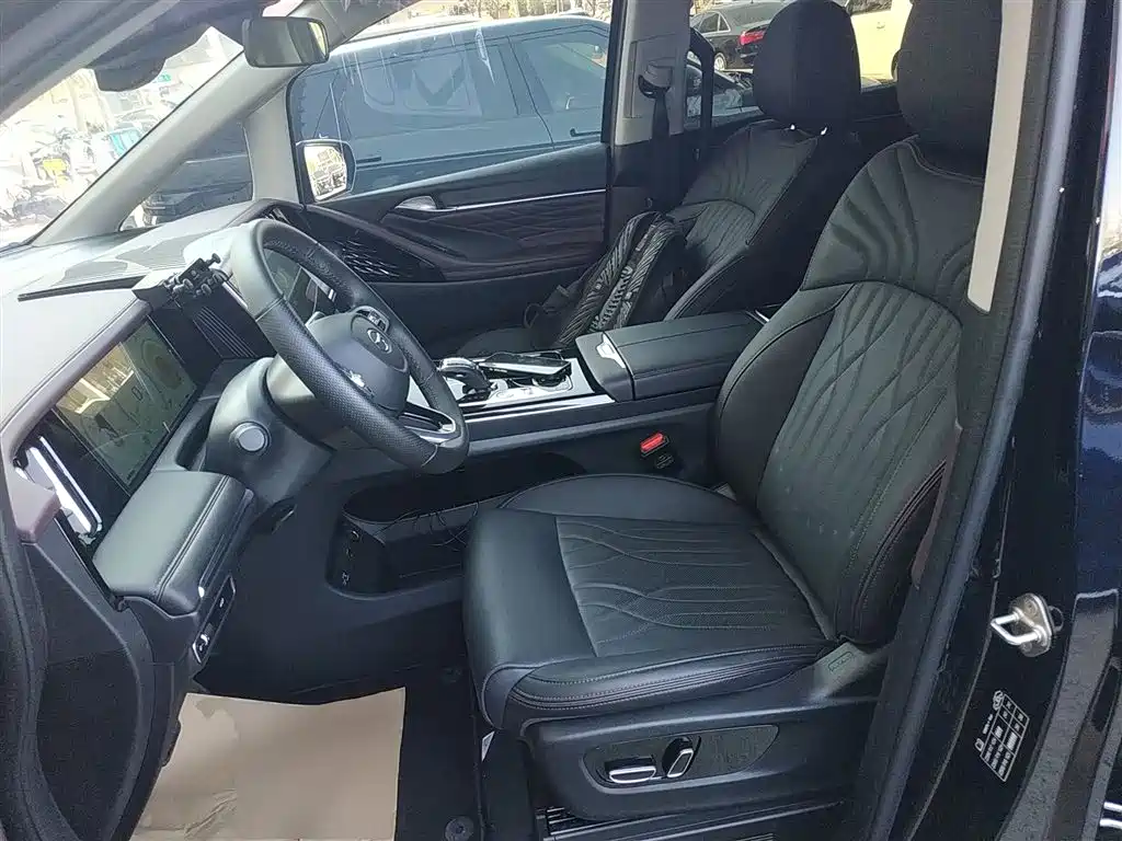 GAC Trumpchi Trumpchi M8 2024 Master Series 400T Premium Edition фото 15