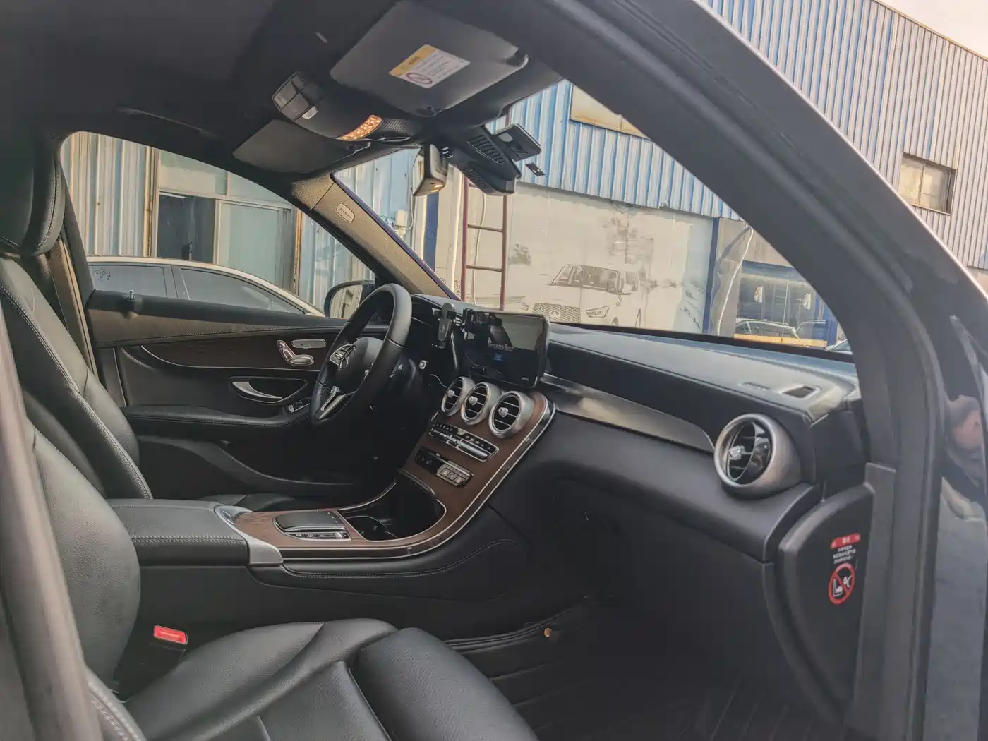 Mercedes-Benz GLC 2020 Facelift GLC 260 L 4MATIC Luxury фото 12