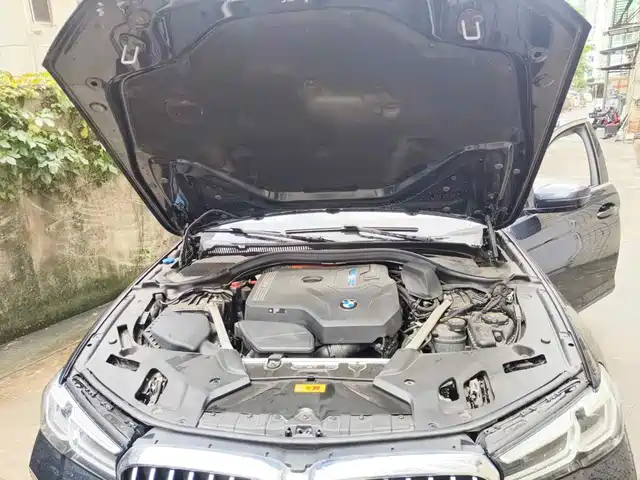BMW 5 Series New Energy 2022 Facelift 535Le M Sport Package — фото 3