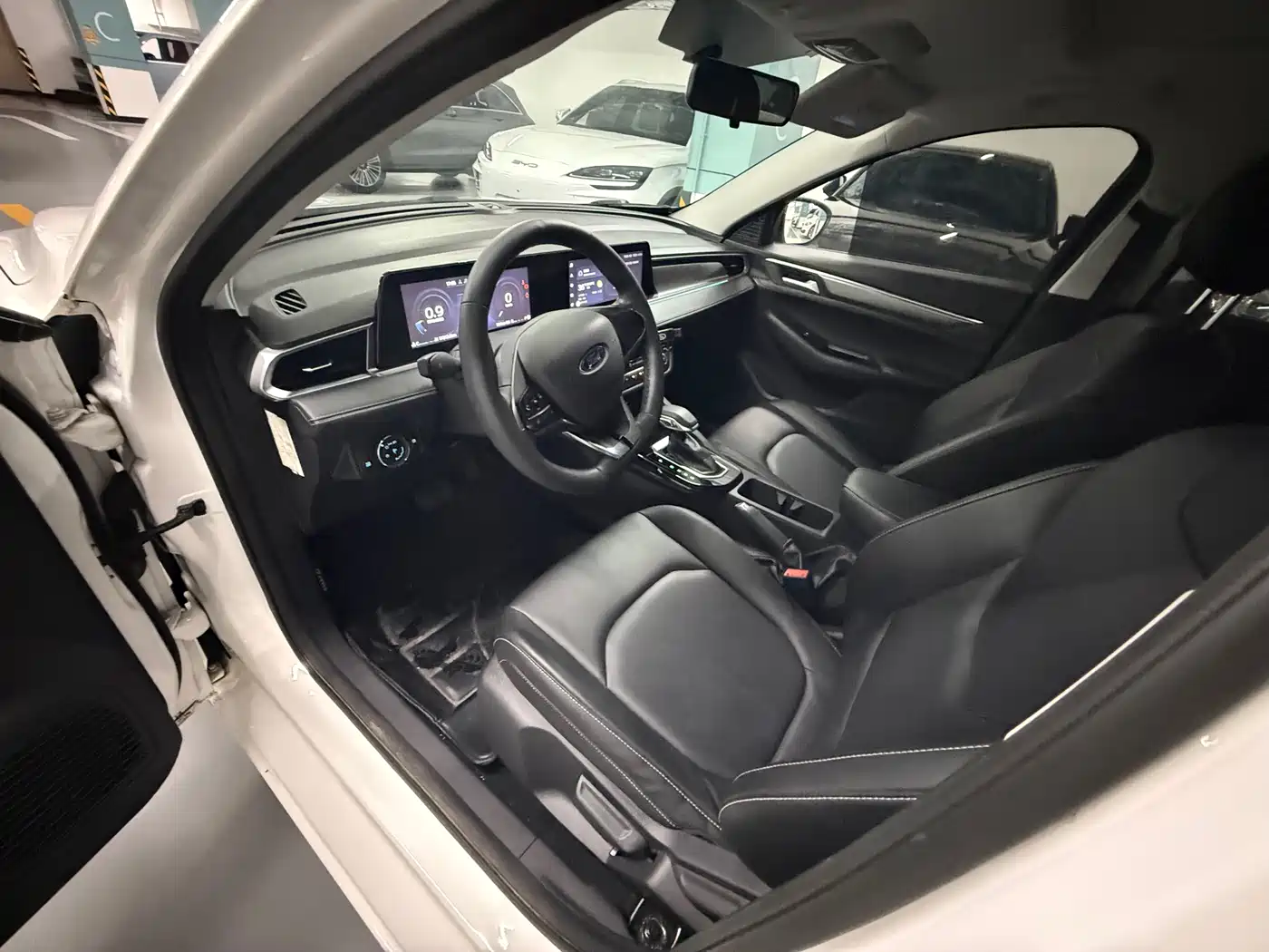 Ford Escort 2022 2021 1.5L Automatic Diamond Edition