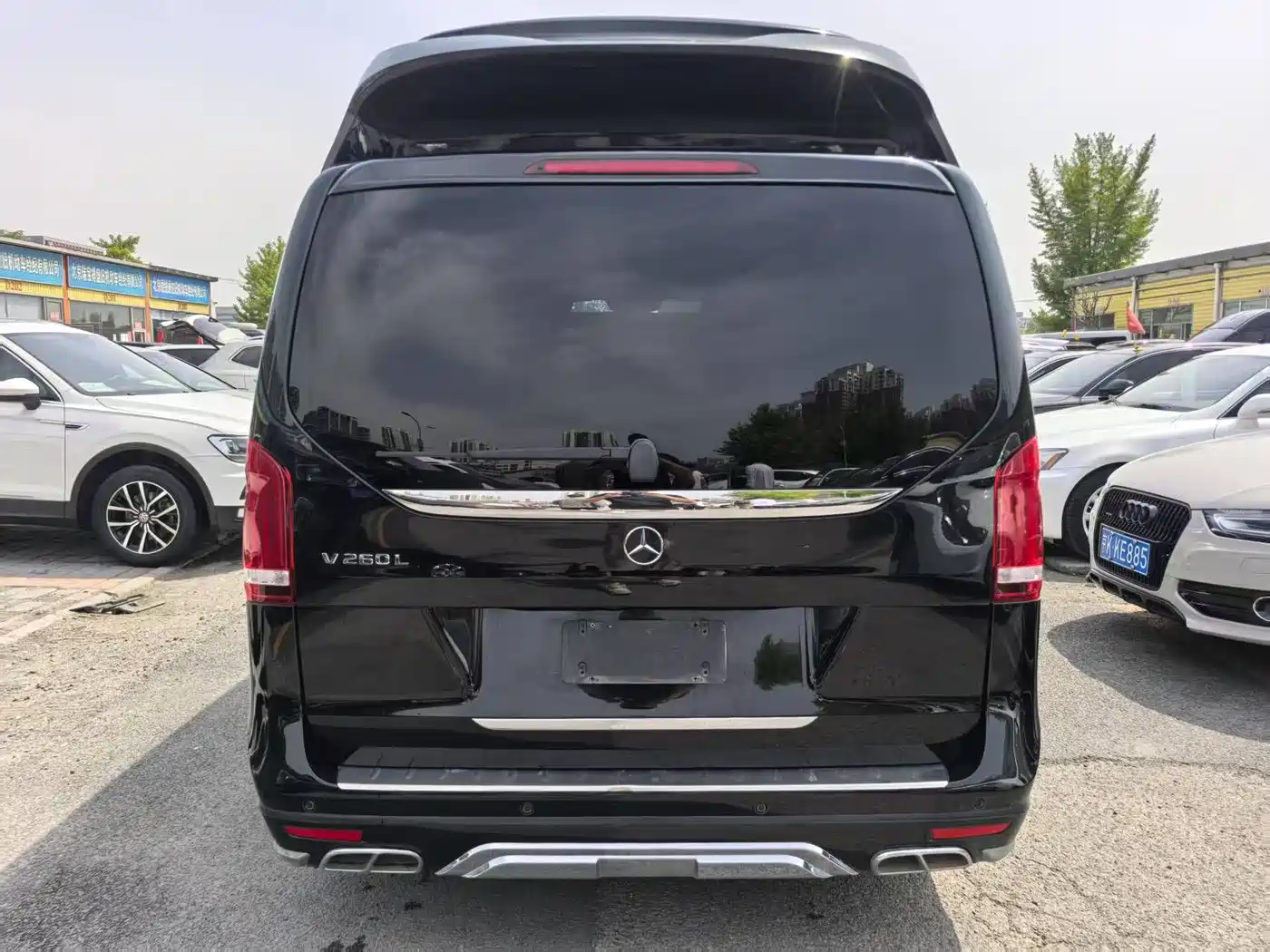 Mercedes-Benz V-Class 2020 Model V 260 L Long Wheelbase Luxury фото 8