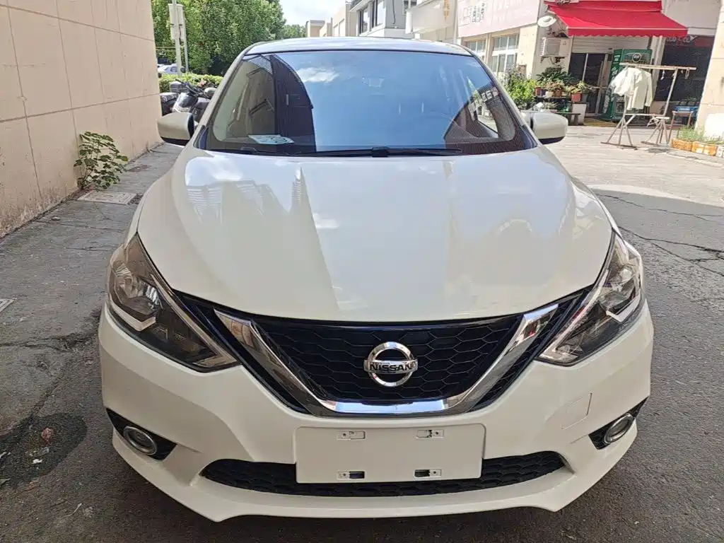 Nissan SYLPHY, миниатюра 3