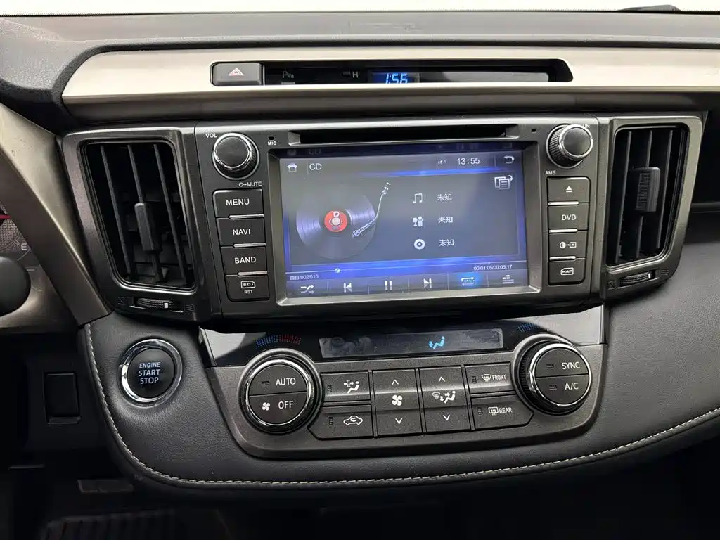 Toyota RAV4 Rongfang 2015 2.5L Automatic 4WD Elite Edition фото 12