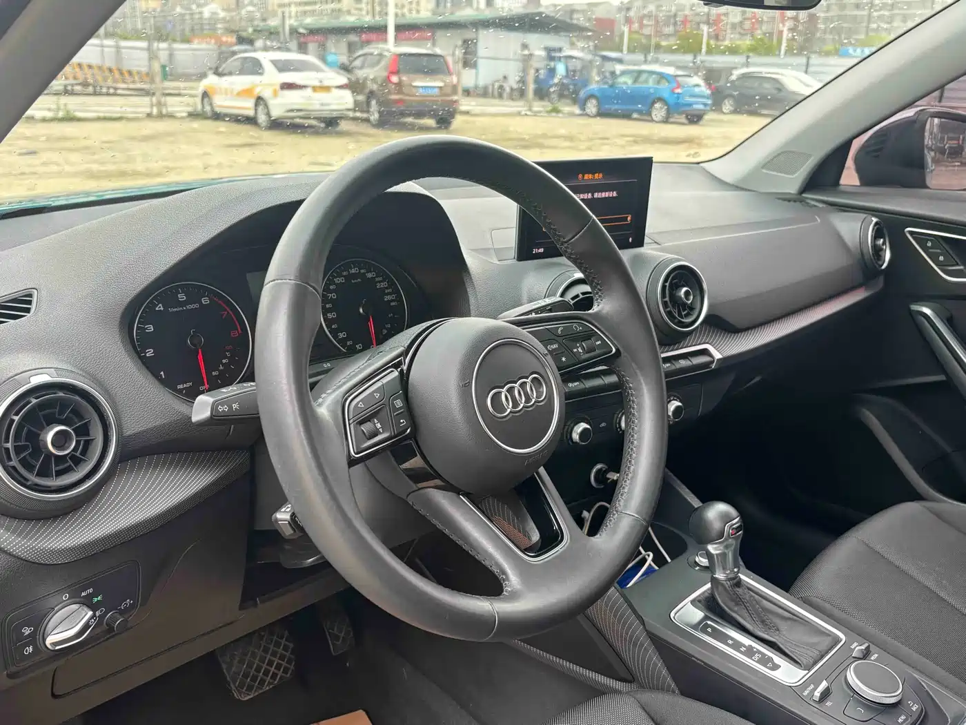 Audi Q2L 2018 35 TFSI Launch Exclusive Edition China VI фото 21